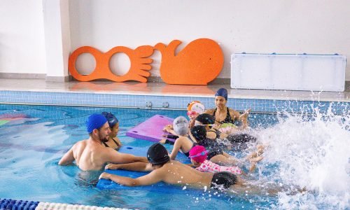 NATAÇÃO INFANTIL LOUVEIRA